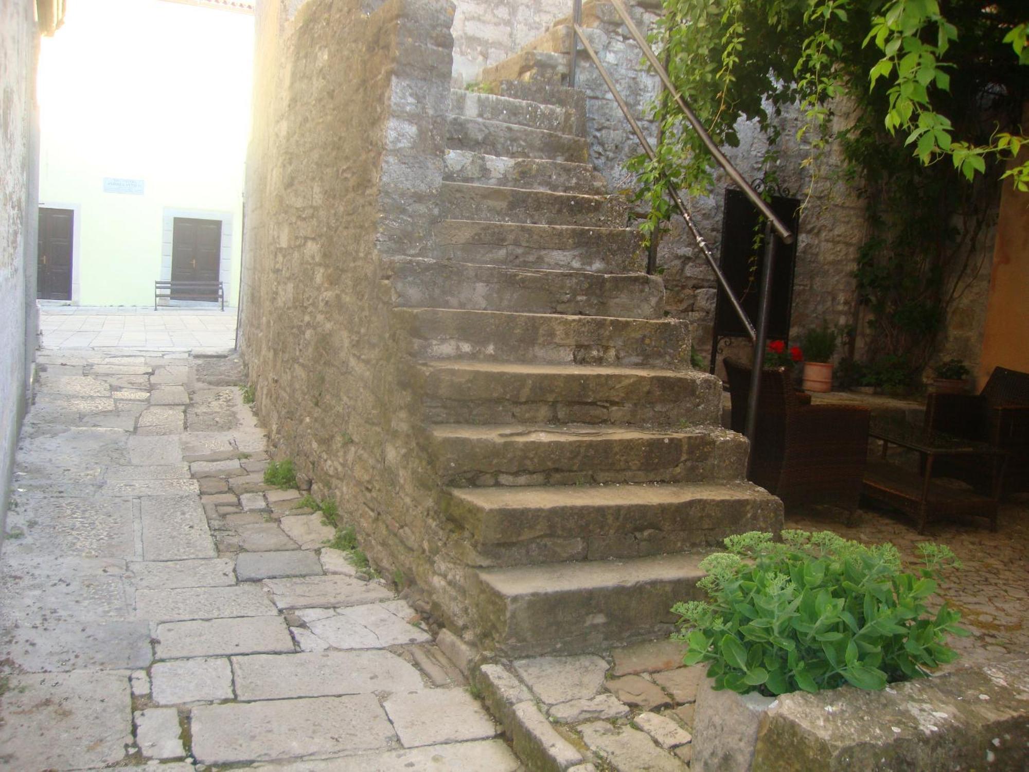 Bed & Breakfast Antico Motovun Ngoại thất bức ảnh